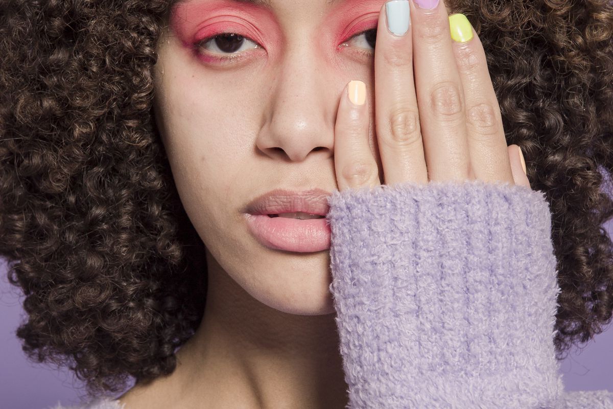 Ошибки в макияже, которые старят и делают лицо уставшим