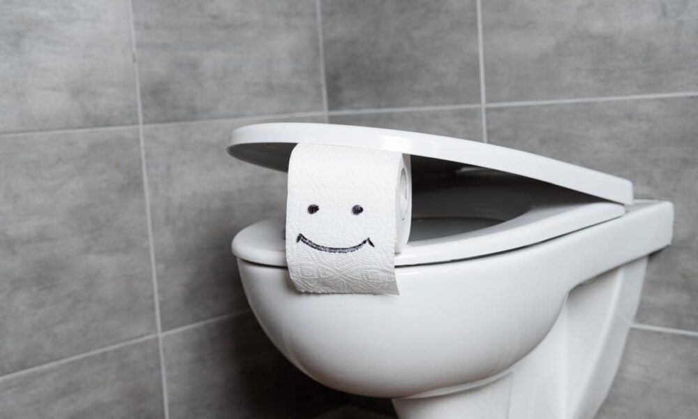 Универсальное дешевое средство для кухни и уборки: быстрый эффект дома