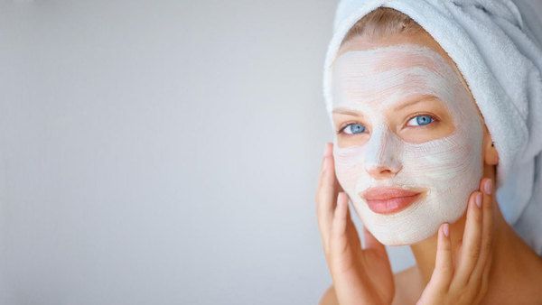 Аптечная косметика vs масс-маркет: в чем разница и что выбрать?