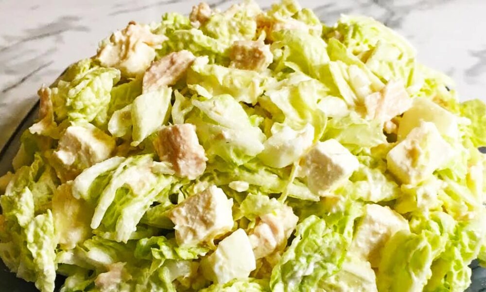 Нежный салат на Пасху: рецепт "Лебединый Пух"