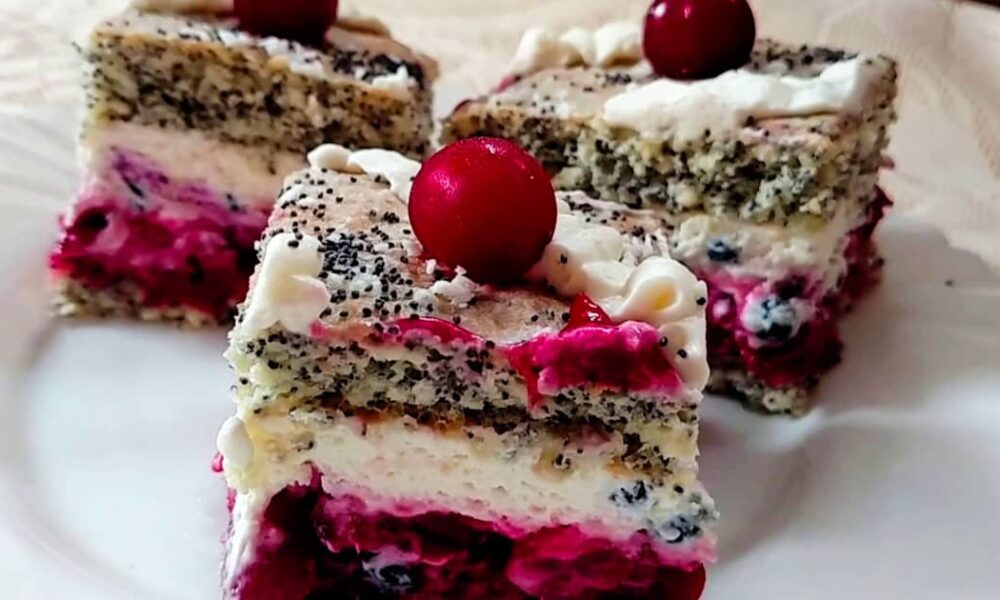 Нежный пляцок «Вишнево-маковая панянка» — рецепт, который покорит каждую женщину