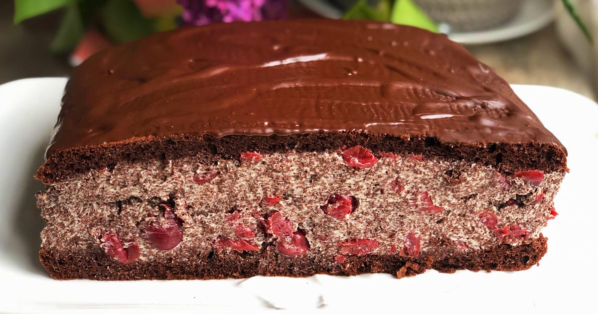 Торт-плюшка «Пьяная вишня» со сгущённым молоком — вкусный рецепт для сладкоежек