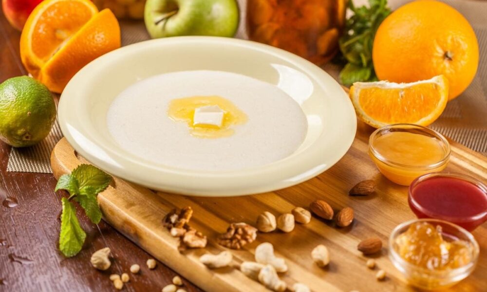 Как приготовить идеальную манную кашу без комочков — простые советы для каждой хозяйки