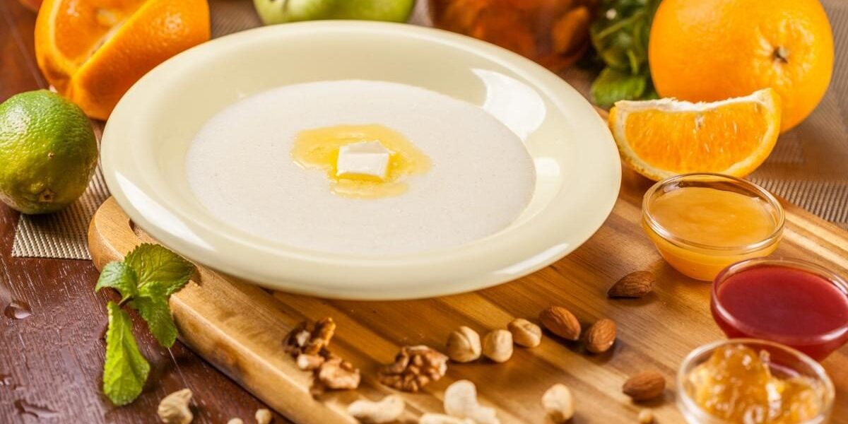 Как приготовить идеальную манную кашу без комочков — простые советы для каждой хозяйки