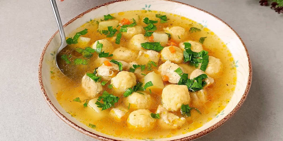 Суп с курицей и сырными фрикадельками - рецепт незабываемого первого блюда