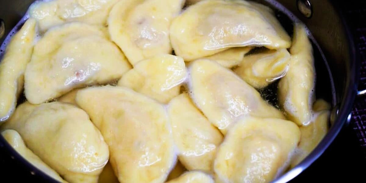 Вареники с секретной начинкой: бабушкин рецепт, который покорит всех