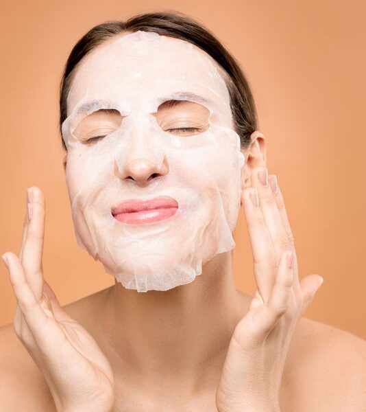 5 простых рецептов домашних очищающих средств для лица – уход за кожей легко и эффективно