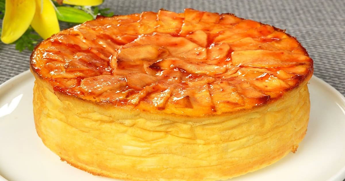 Вкуснее шарлотки: лучший рецепт яблочного пирога, который ищут все