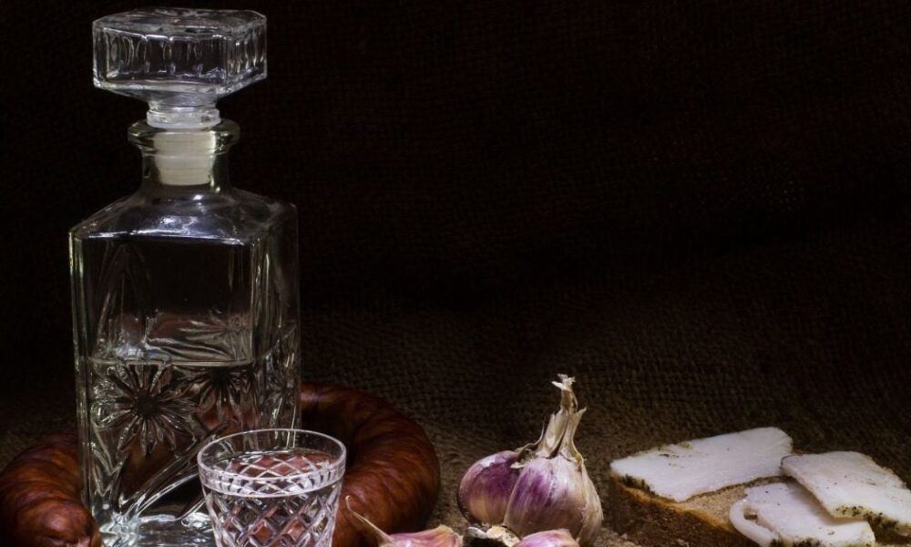 Что НЕЛЬЗЯ есть с водкой: секреты здоровья, о которых молчат.