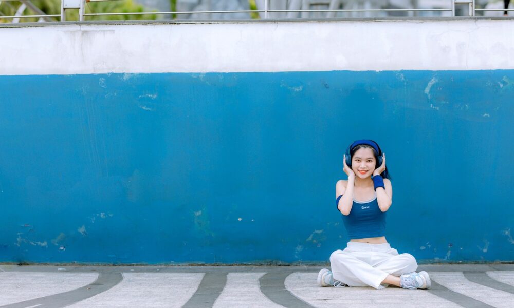 Image for: Тенденции женской моды: как оставаться стильной в современном мире. Tags: женщина, спортивная одежда, фитнес,...