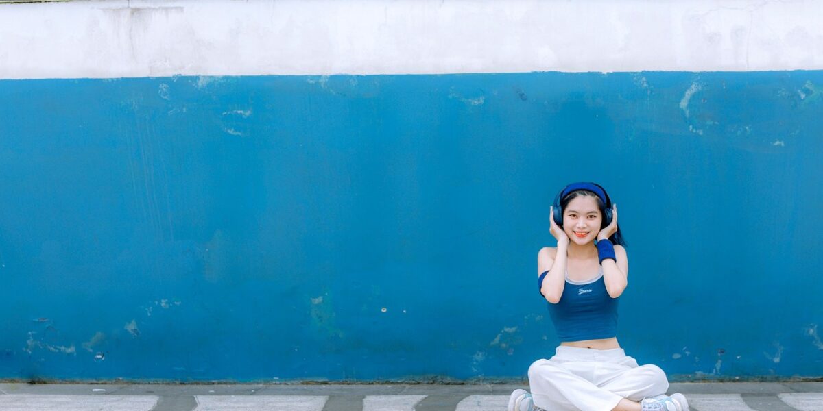 Image for: Тенденции женской моды: как оставаться стильной в современном мире. Tags: женщина, спортивная одежда, фитнес,...