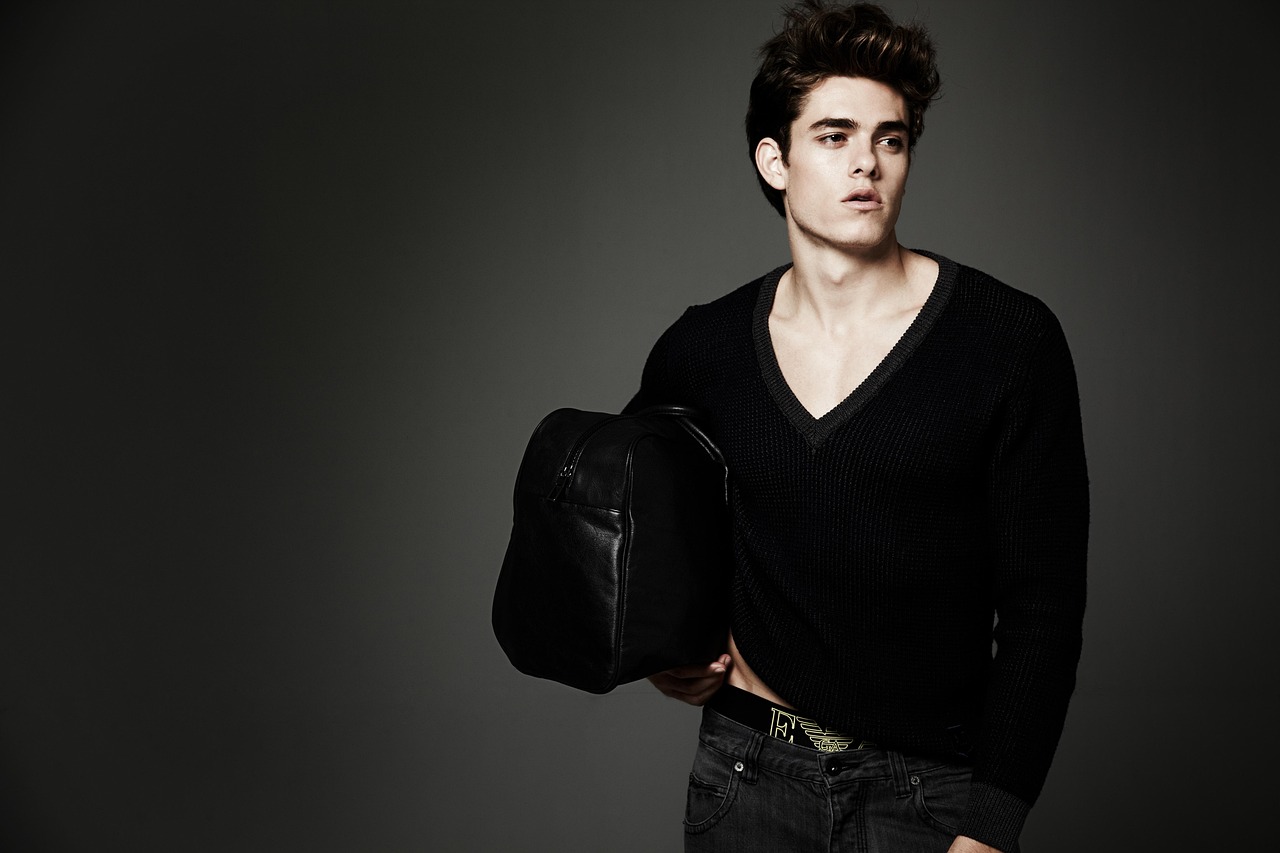 Image for: Тренды моды 2025: стильные луки, которые покорят каждую женщину. Tags: человек, модель, мода, портрет, стиль,...