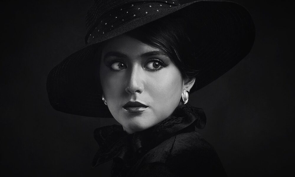 Image for: Тренды моды 2025: стильные луки, которые должны быть у каждой женщины. Tags: женщина, гламур, портрет, мода,...