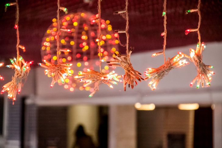 Альтернативы живой елке: оригинальные идеи для уютного дома