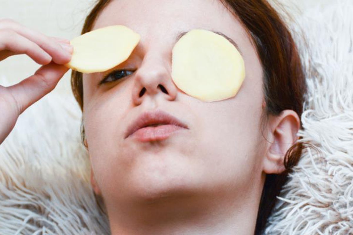 Как убрать мешки под глазами: 7 проверенных методов для сияющего взгляда