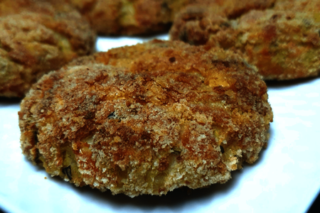 Легкие и вкусные кабачковые котлеты: простой рецепт для всей семьи