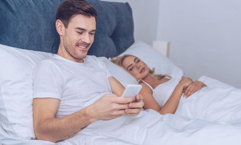 Признаки неблагополучия в ваших отношениях: действуйте, если заметили эти сигналы