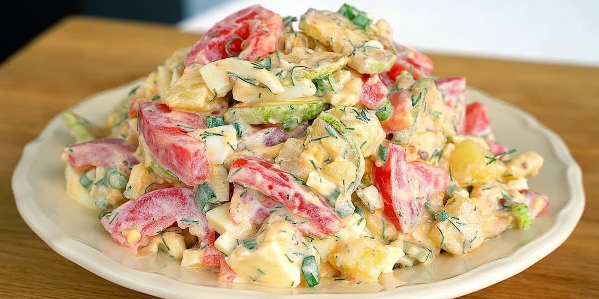 Самый любимый салат: универсальный рецепт для любого сезона, который никогда не надоест