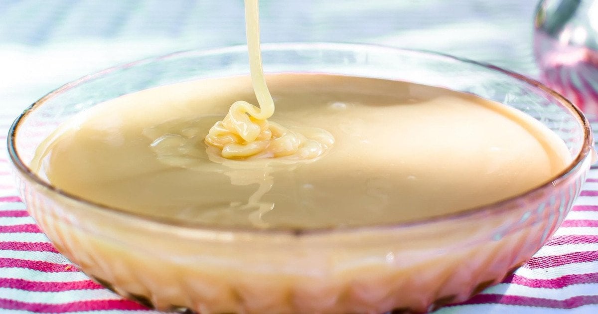 Простая глазурь на кулич из сгущенки: рецепт от шефа