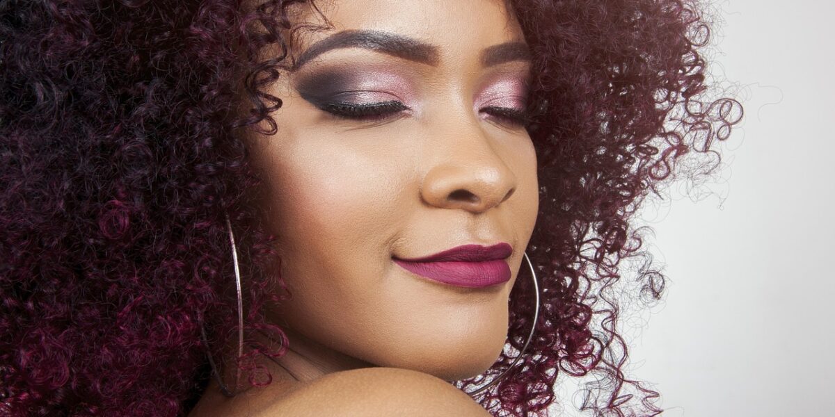 Image for: Стиль без компромиссов: Ваш гид по модным трендам и секретам элегантности. Tags: красота, макияж, мириться, ж...