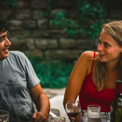 Как вежливо отказать мужчине: советы для женщин