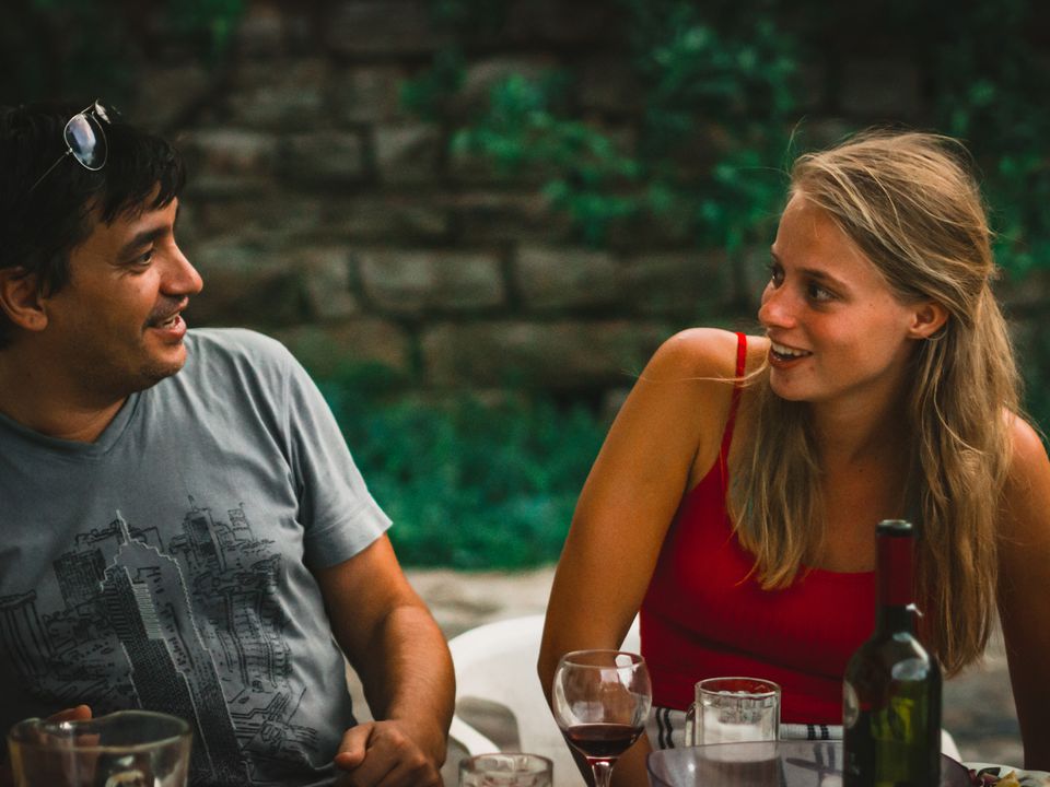 Как вежливо отказать мужчине: советы для женщин