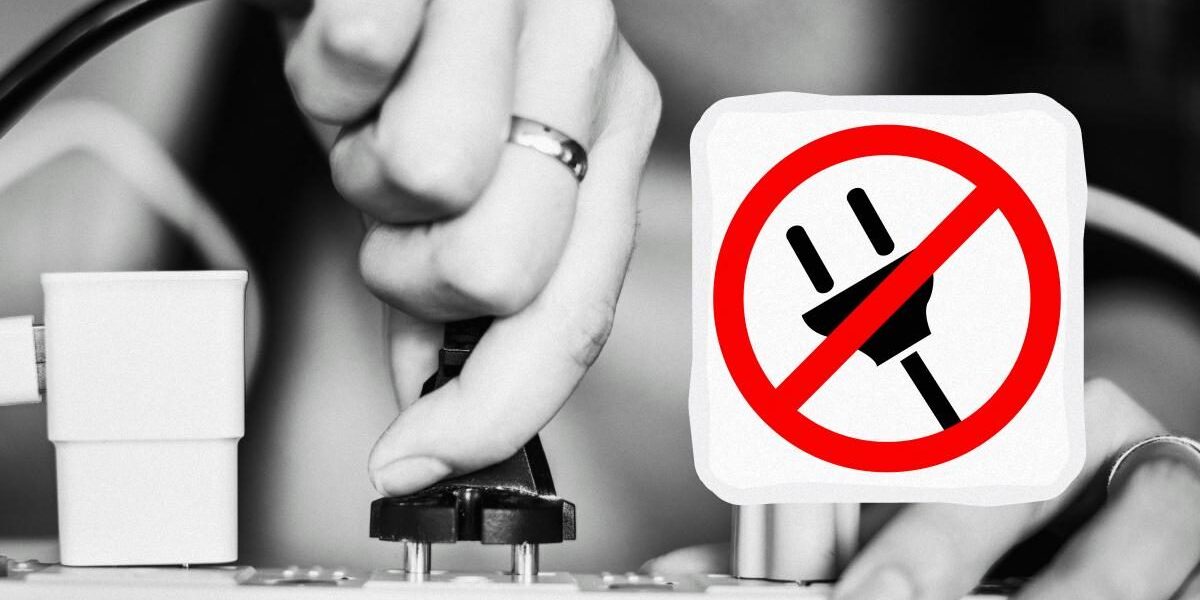 Какие электроприборы можно не выключать из розетки: секреты экономии и безопасности