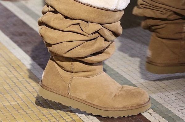 Самое странное и шокирующее обувь: модные провалы, которые вас удивят