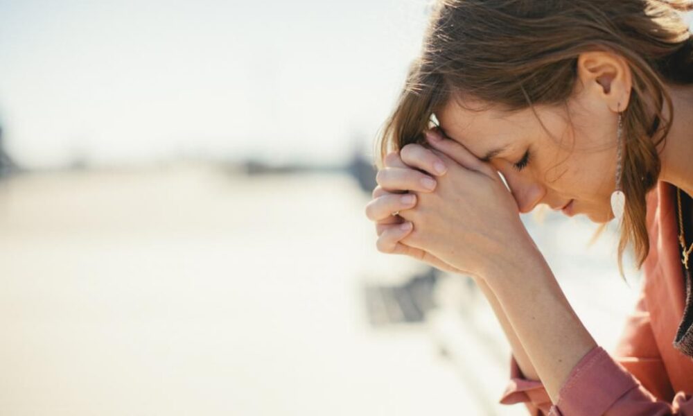 Как мысли могут разрушить вашу жизнь: психологические ловушки и как их избежать