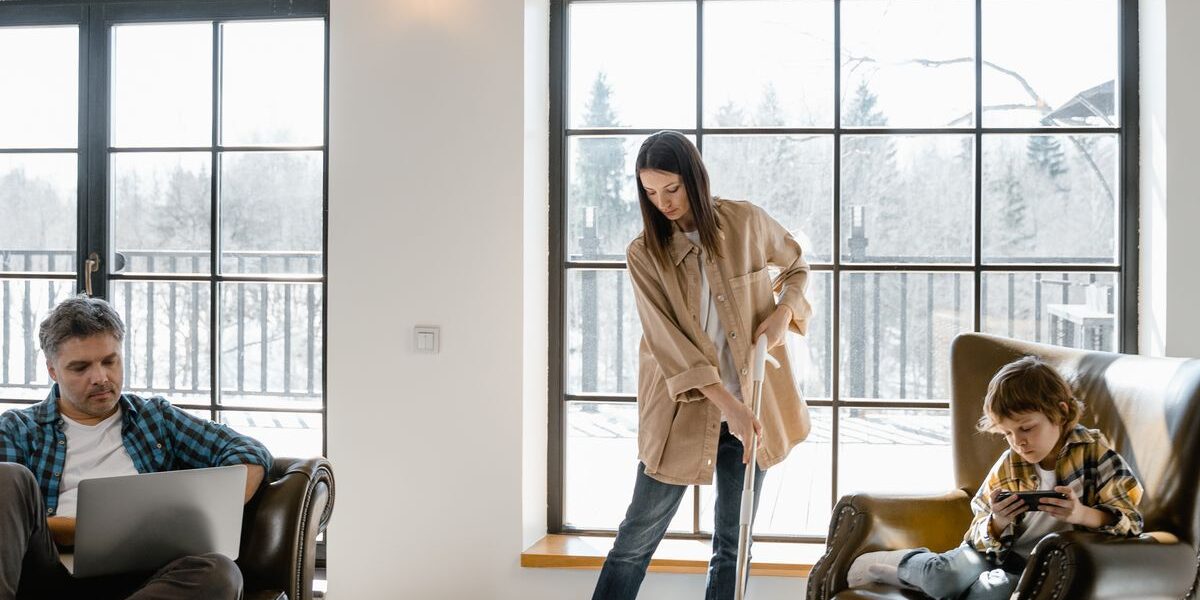 Как распознать мужчину, который не хочет брать на себя ответственность: психологические уловки и сигналы