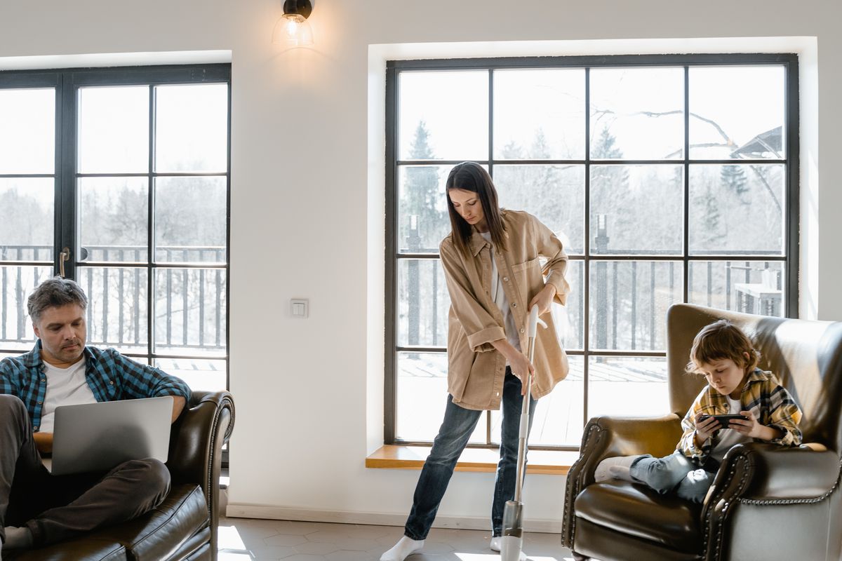 Как распознать мужчину, который не хочет брать на себя ответственность: психологические уловки и сигналы