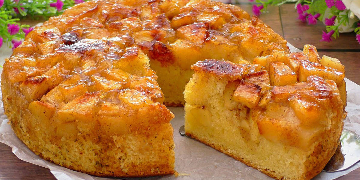 Карамельные яблоки в пироге: рецепт идеального яблочного десерта из простых ингредиентов