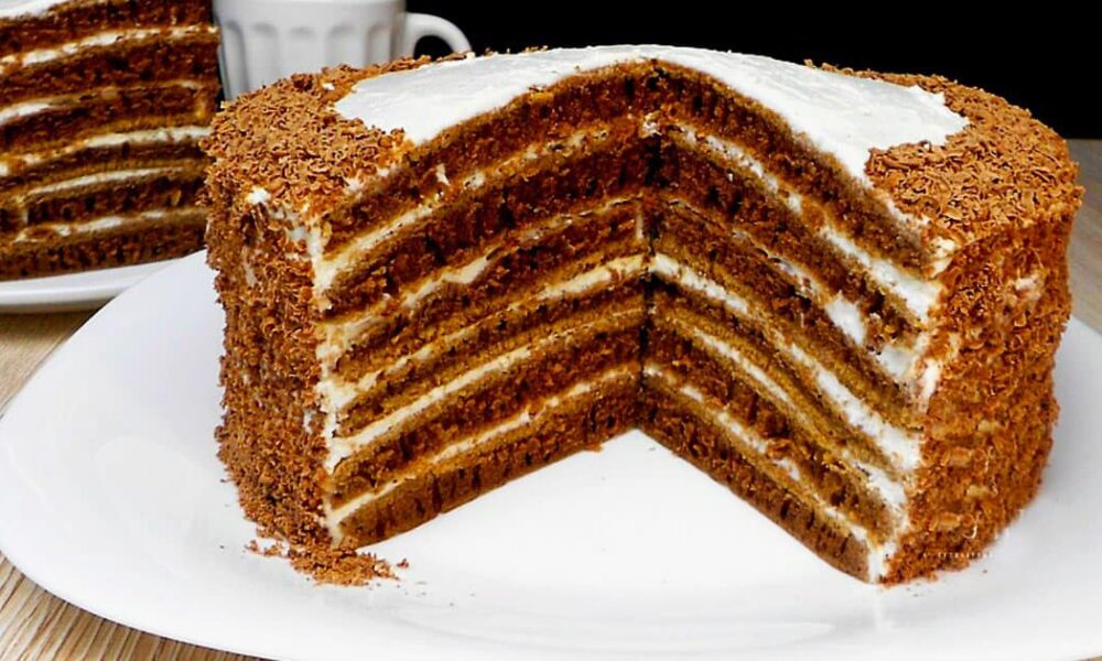 Секретный рецепт бисквитного торта на сковороде, который удивит всех!