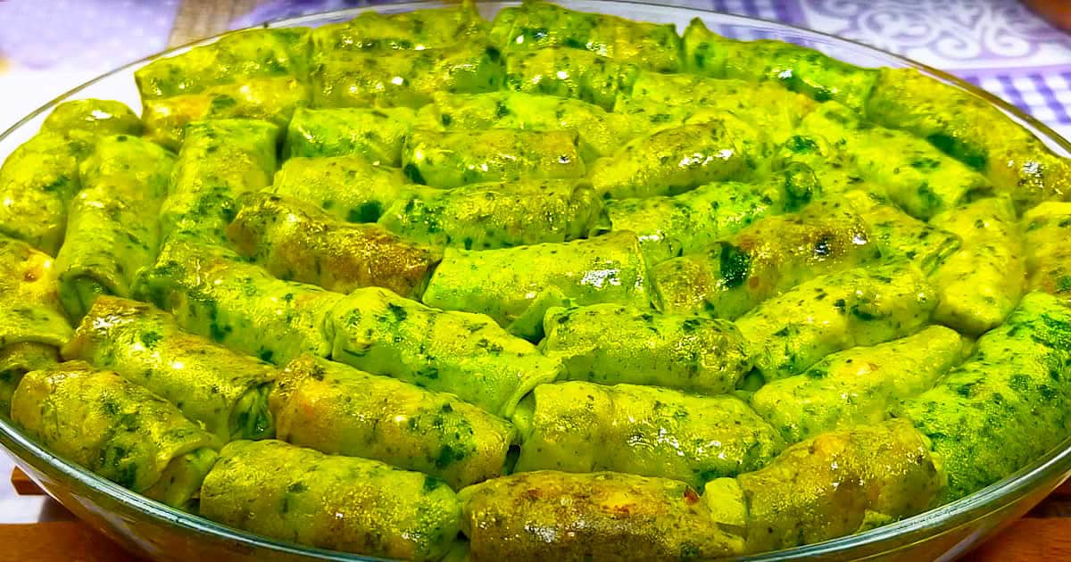 Солоні налисники: смачні рецепти з несподіваними начинками для справжніх гурманів