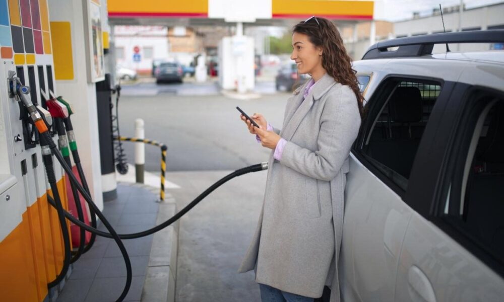 Автомобиль для начинающих: полное руководство по заправке и уходу