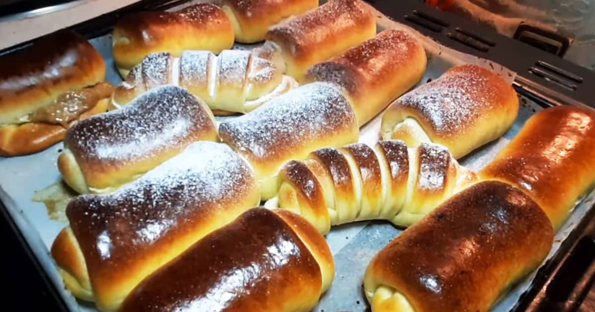 Домашние булочки со сгущенкой: рецепт любимой выпечки из детства