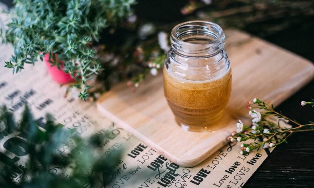 Секреты сияющей кожи: как медовые маски преобразят ваше лицо