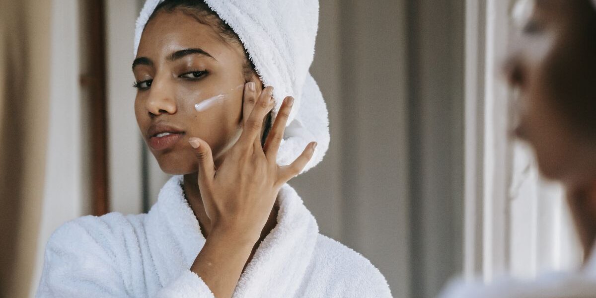 Пребиотики и пробиотики в косметике: как они работают для вашей кожи