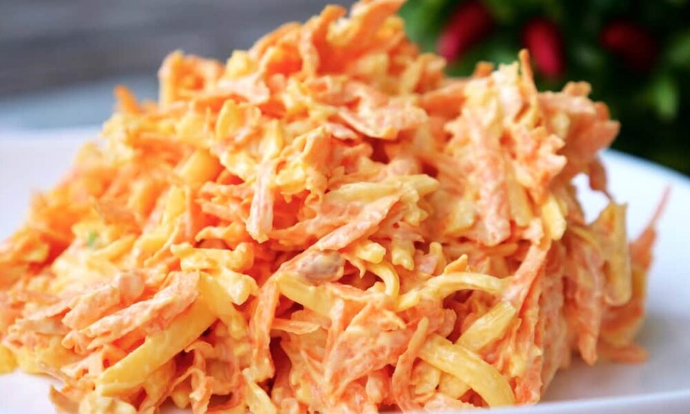 Быстрый салат «Белочка» за 2 минуты: простой рецепт на каждый день