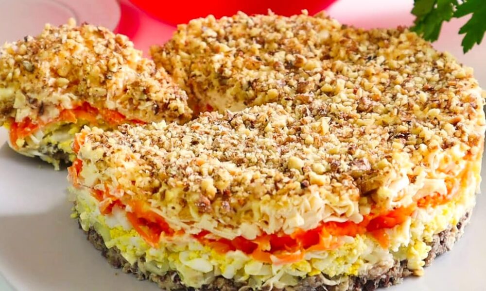 Салат "Полтавский": нежный вкус, как у "Мимозы" - ваш новый фаворит