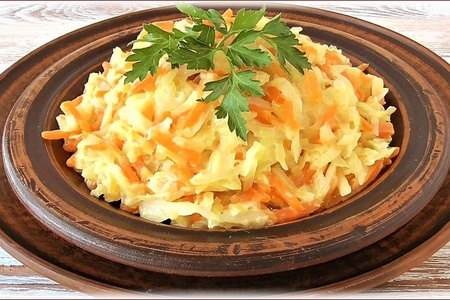 Нежное рагу из капусты с морковью: простой рецепт для ужина