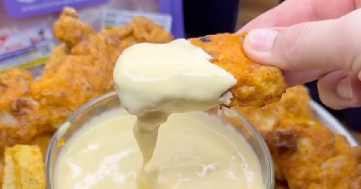 Куриные стрипсы с сырным соусом: простой рецепт любимого блюда для всей семьи