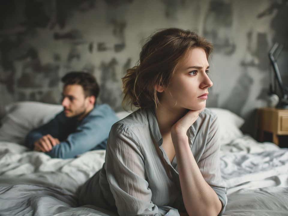 Измена в браке: как справиться с чувствами и принять решение о будущем отношений