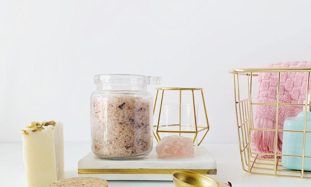 SPA-уход за лицом: секреты красоты с эфирными маслами