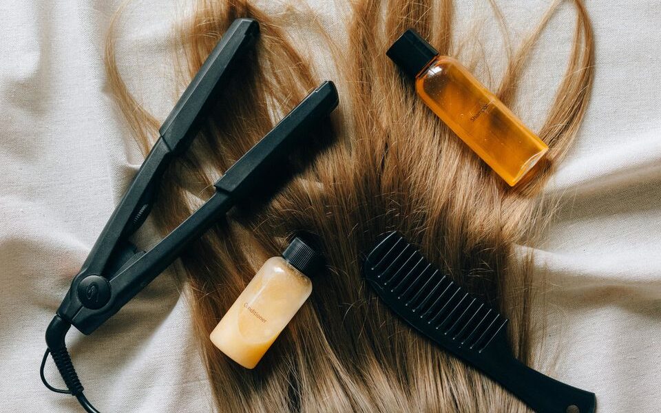 Как избавиться от спутанных волос: простые и эффективные решения для гладкости и блеска