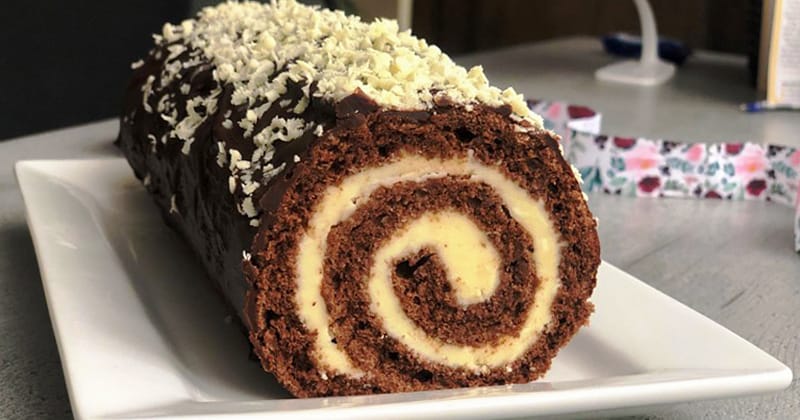 Шоколадный рулет "Спартак": быстрый рецепт для идеального десерта