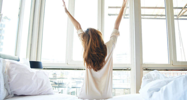 6 утренних привычек для крепкого ночного сна: советуем женщинам