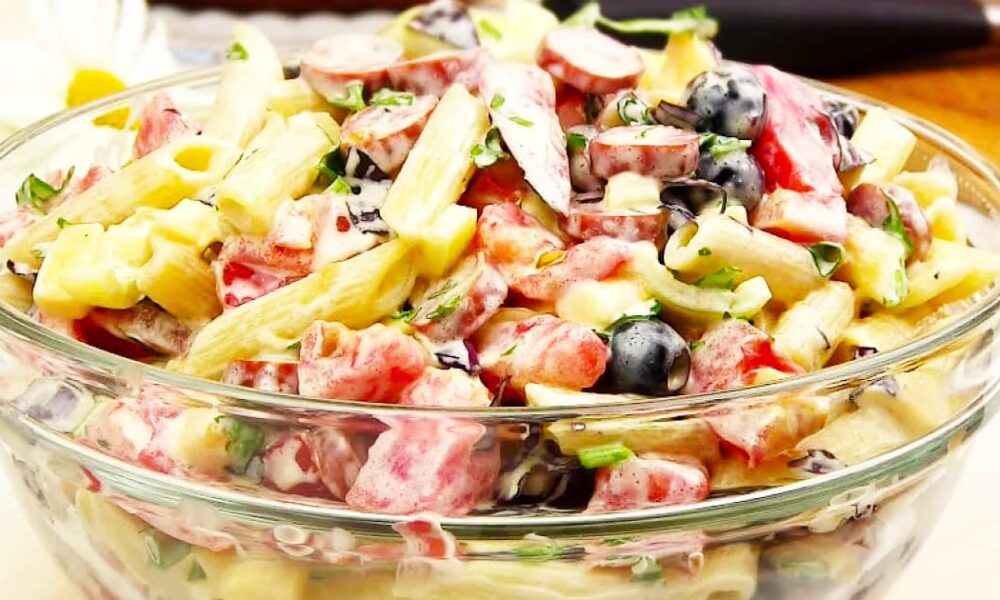 Быстрый и вкусный салат «Милан»: рецепт из доступных продуктов на каждый день