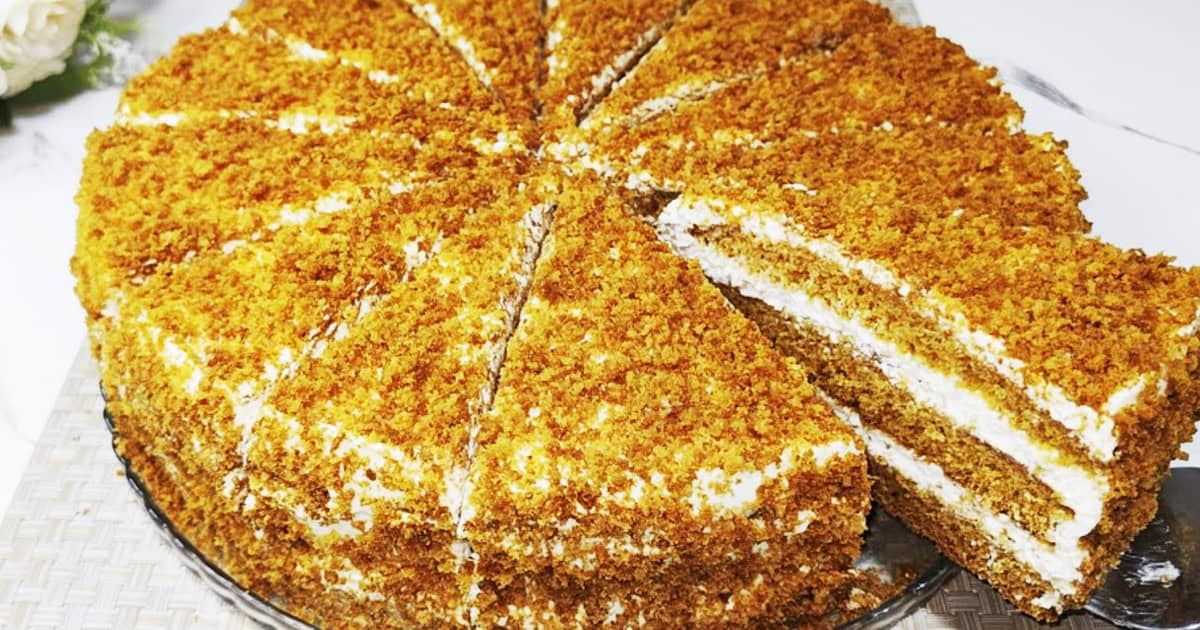 Медовик за 20 минут: быстрый и проверенный рецепт для идеальных коржей