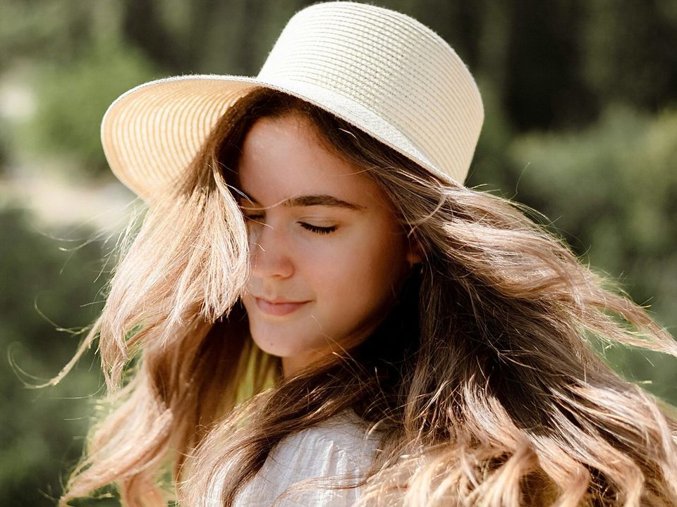 Осветление волос в домашних условиях: мифы и реальность с томатным соком